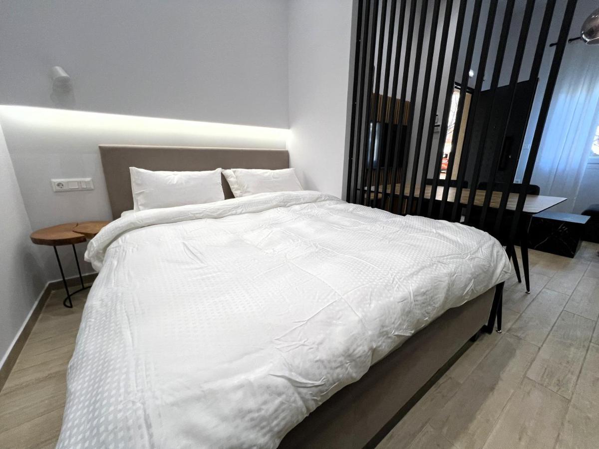 B1 Luxury Studio Александроуполис Экстерьер фото