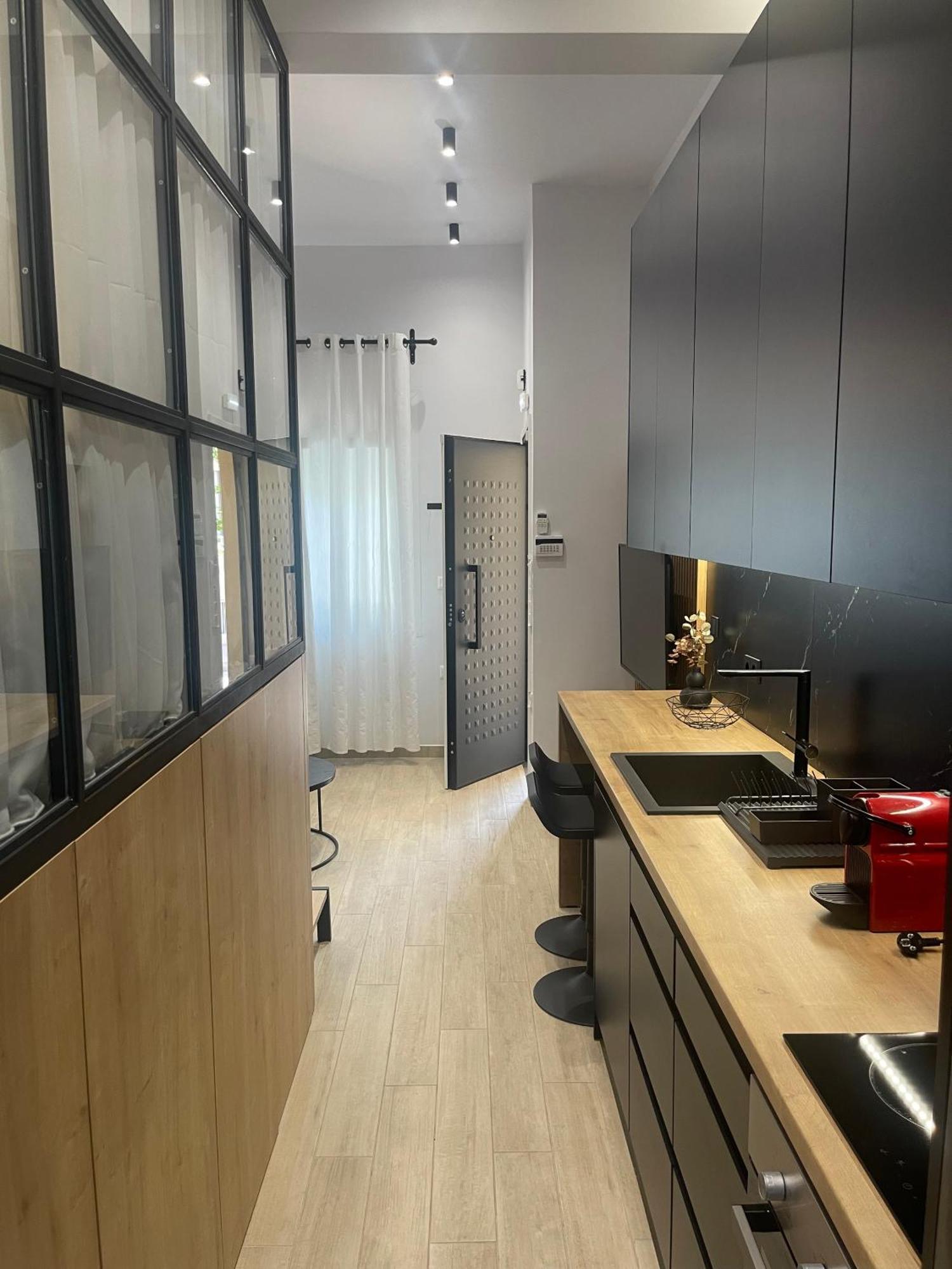 B1 Luxury Studio Александроуполис Экстерьер фото